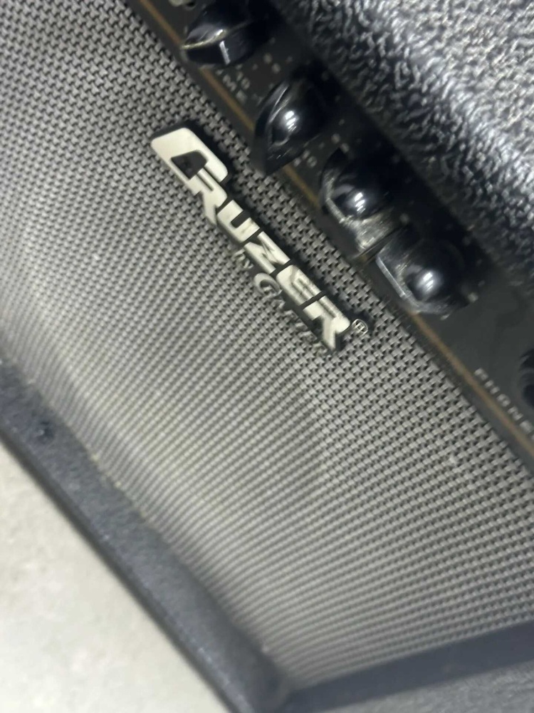 Комбоусилитель Cruizer by Crafter