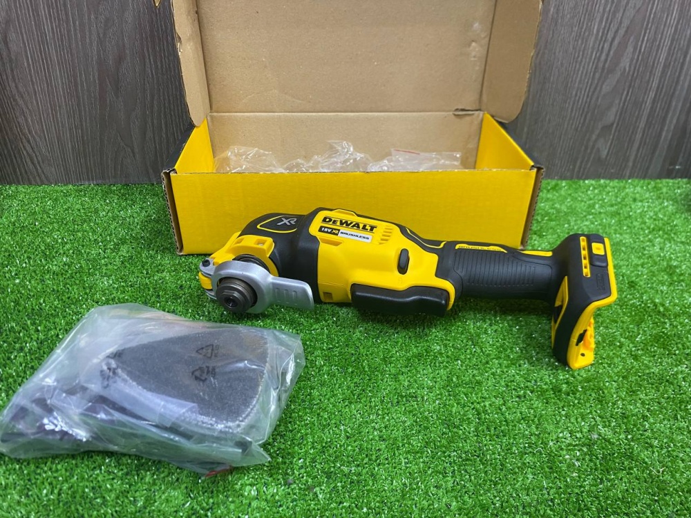 Многофункциональный инструмент DEWALT  DCS356N