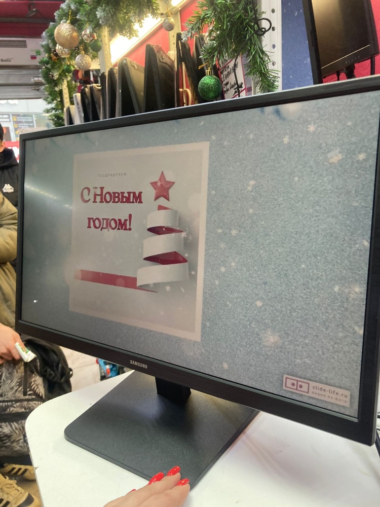 Монитор Samsung