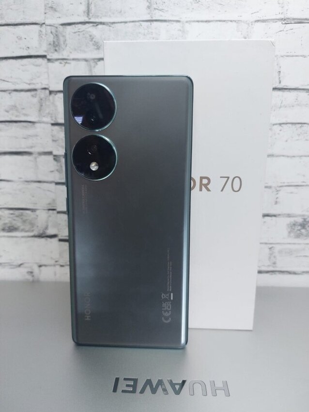 Смартфон Honor 90 8/256