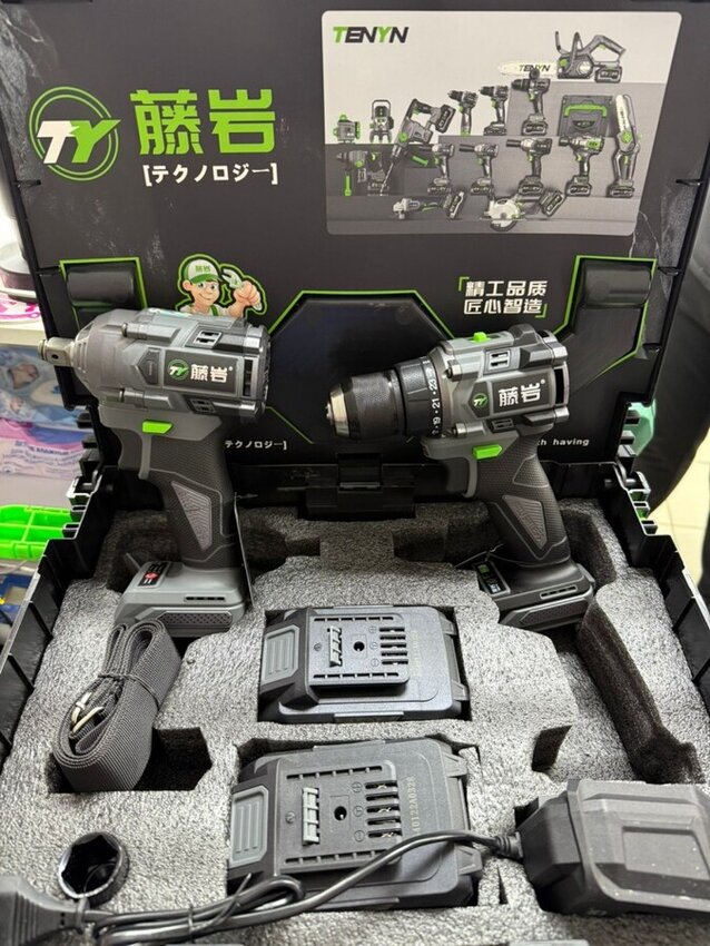 Набор инструментов Tenyn Гайковерт EX680 + Шуруповерт EX21