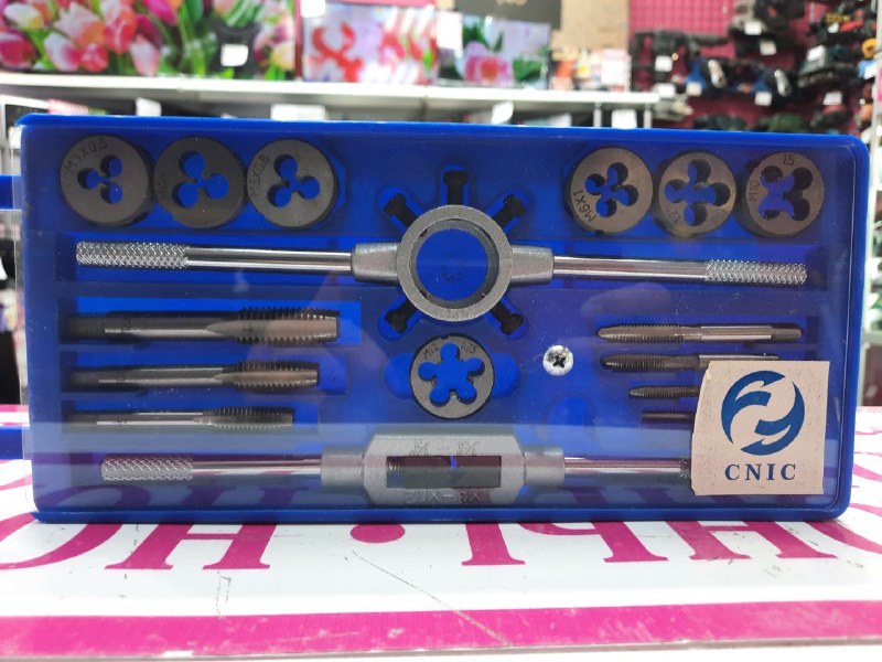 Набор инструментов для резьбы