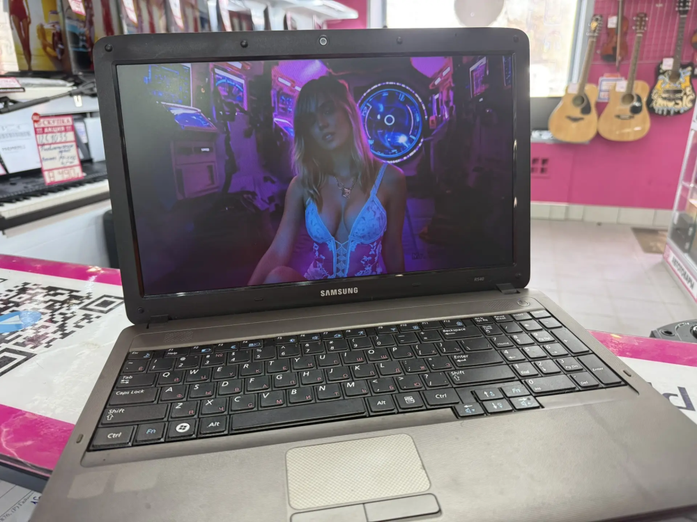 Ноутбук Samsung I3 m380/8gb/500hdd