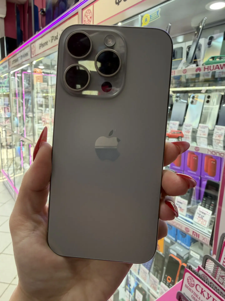 Смартфон iPhone 15 PRO 256