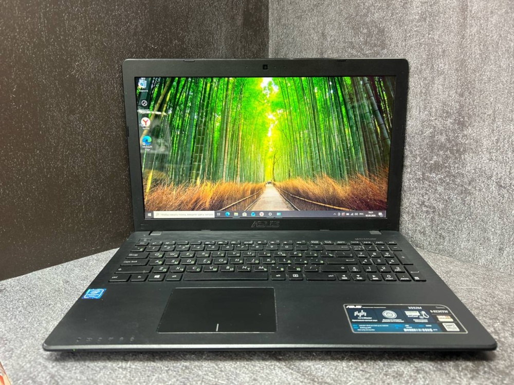 Ноутбук ASUS X552M