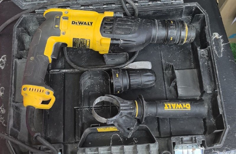 Перфоратор DeWalt D-25144-KS