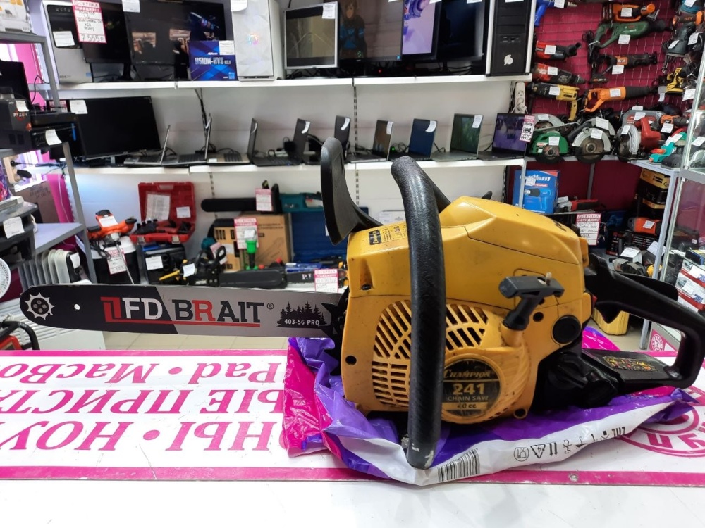 Бензопила Champion 241