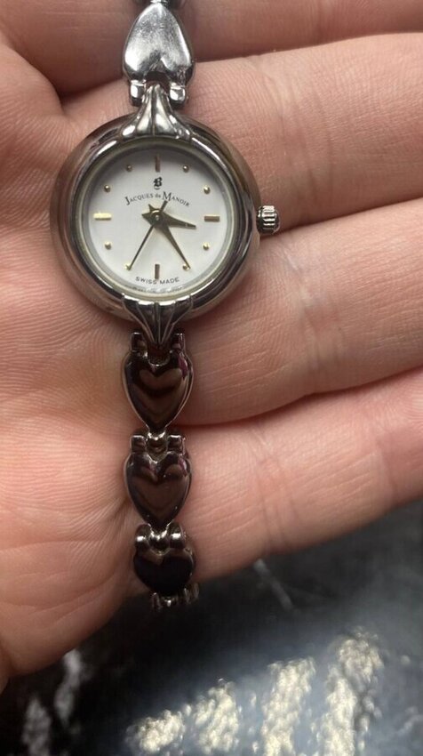 Часы Jacques du manoir