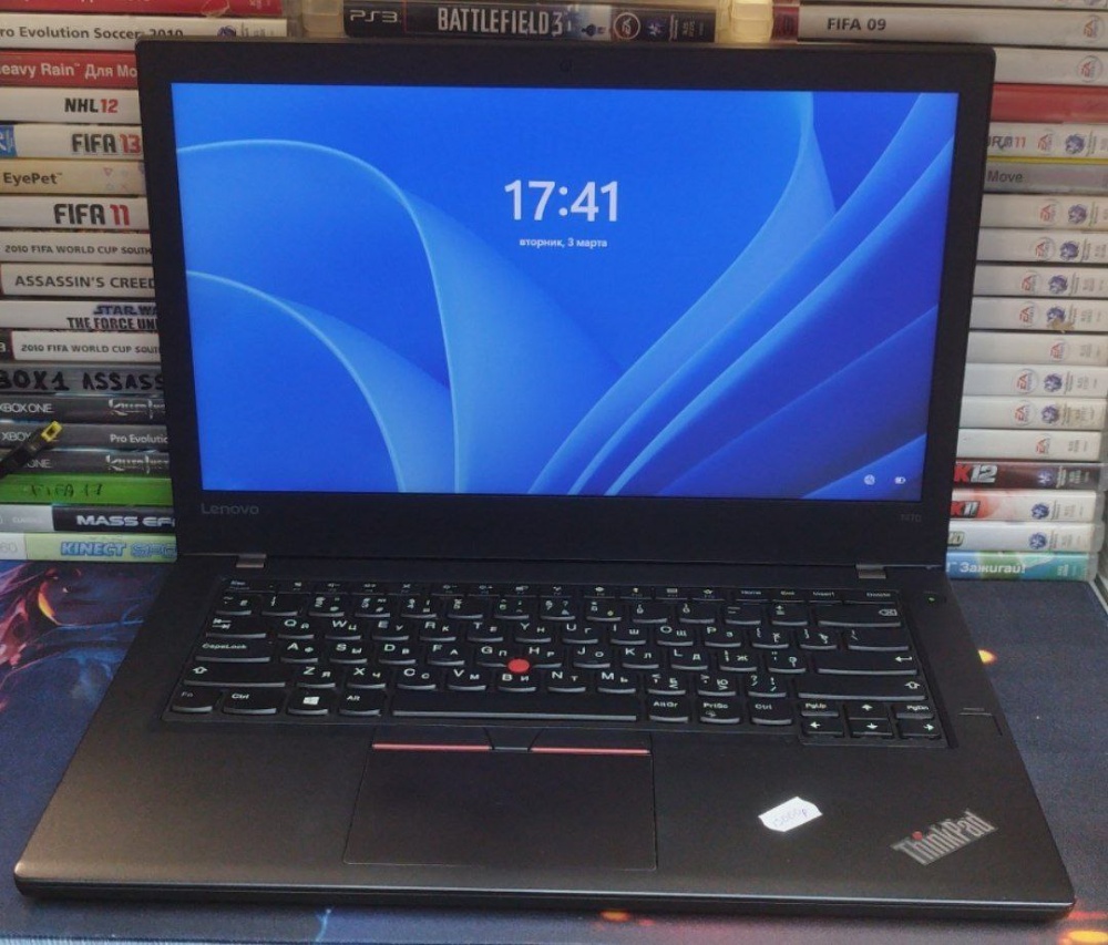 Ноутбук Lenovo i5/8/256/1