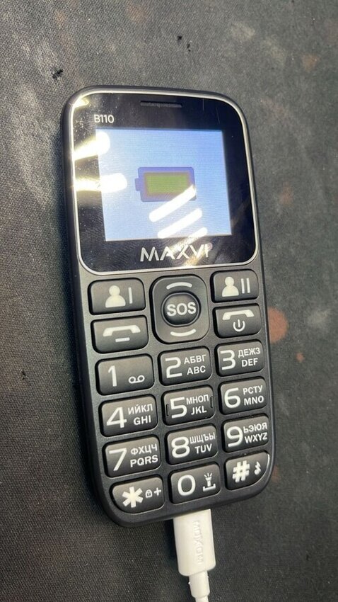 Мобильный телефон Maxvi