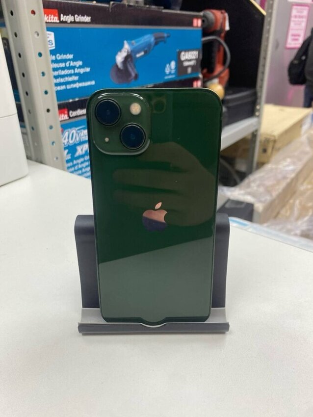 Смартфон iPhone 13 128 Gb