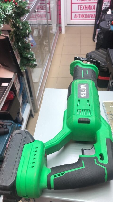 Сабельная пила Worten АКБ