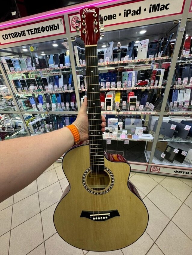 Гитара Belucci 