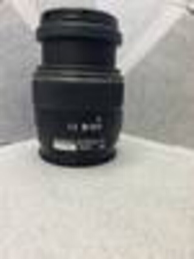 Объектив Sony SAL1855