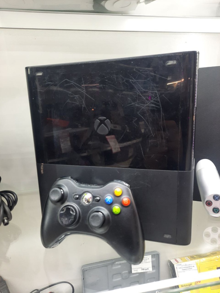 Игровая приставка XBOX 360 E 250Gb