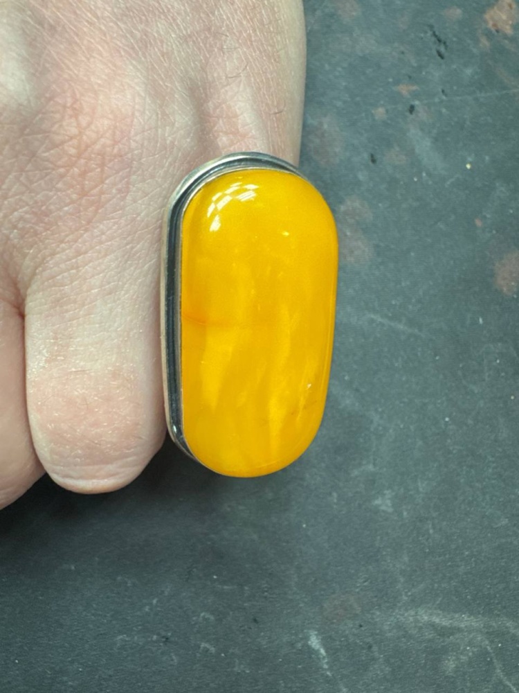 Кольцо с Янтарем