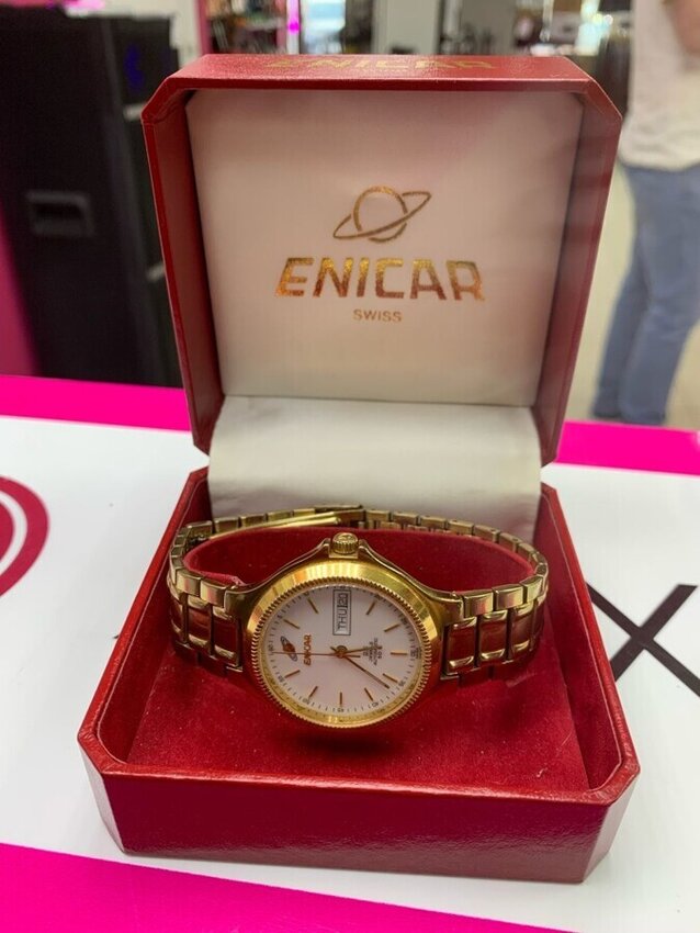 Часы Enicar 2168-138