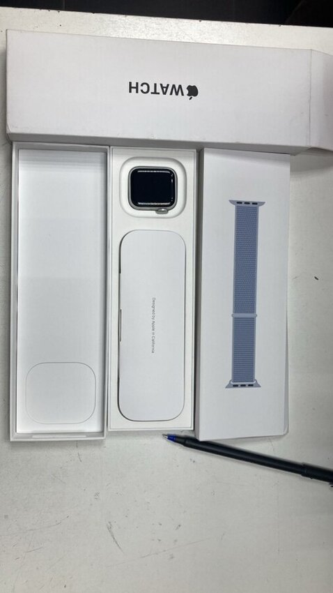 Часы Apple SE 2024     40