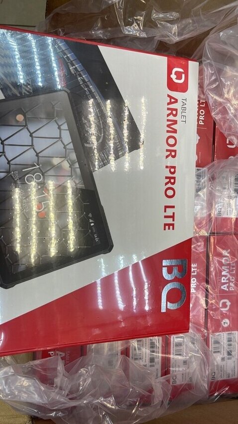 Планшет BQ1077 LTE