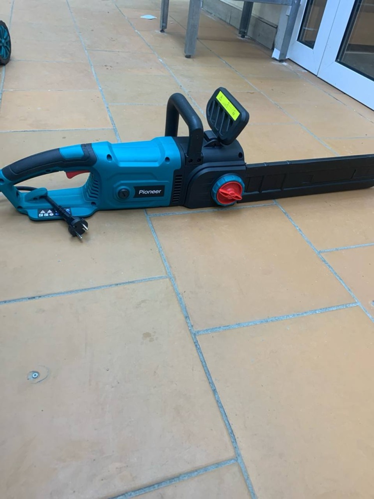 /Пила цепная Pioneer ECS-2200-16V