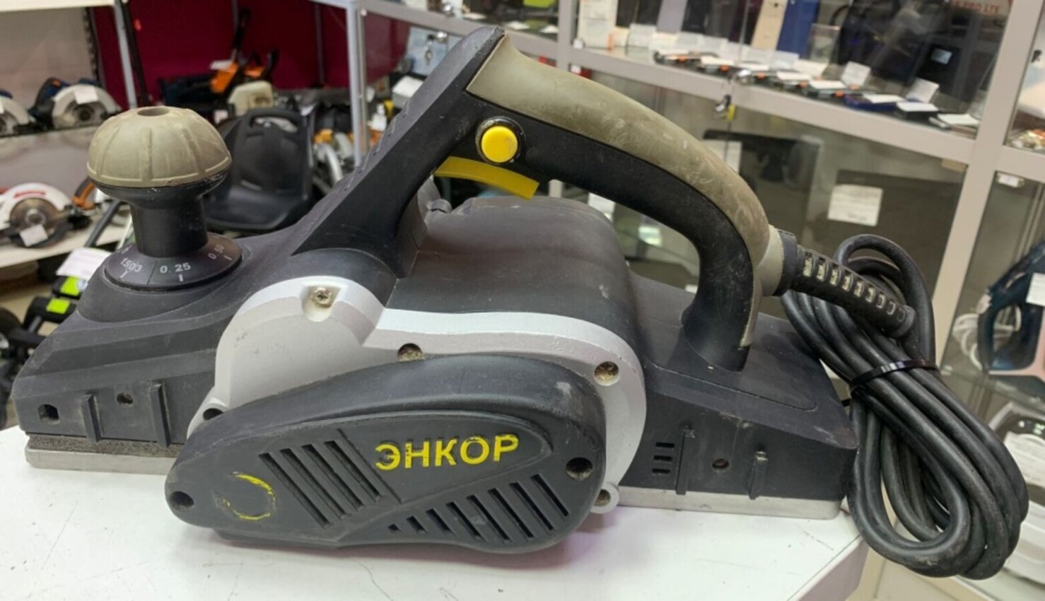 Рубанок Энкор РЭ 1200/110Э