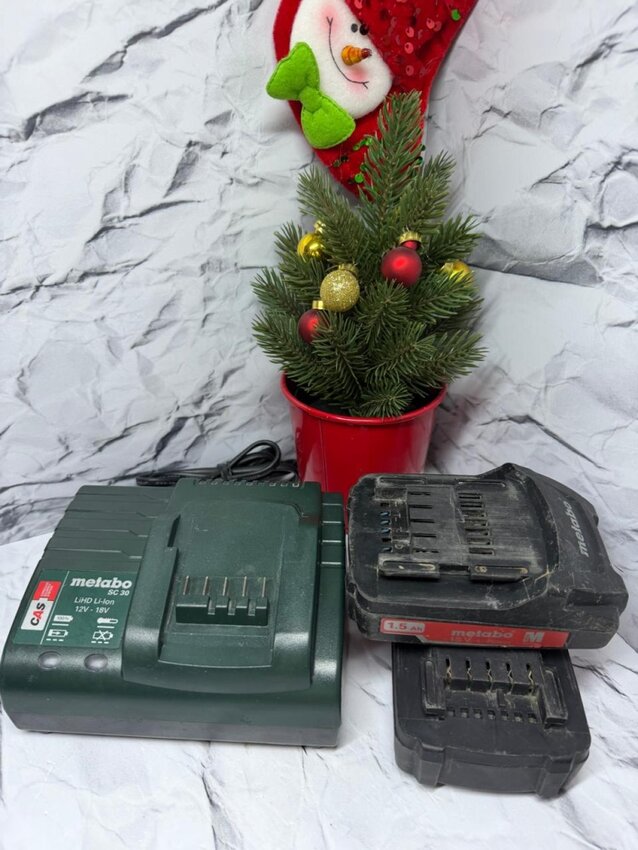 З/У +  2 акб Metabo