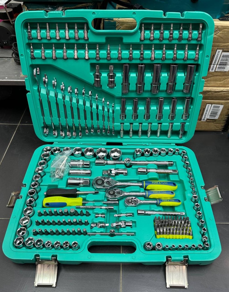 Набор инструментов 216 пр.