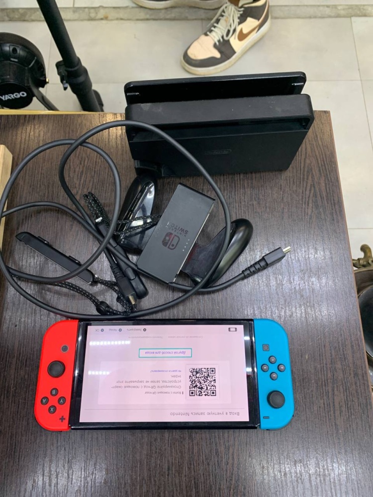 Игровая приставка Nintendo Switch Oled