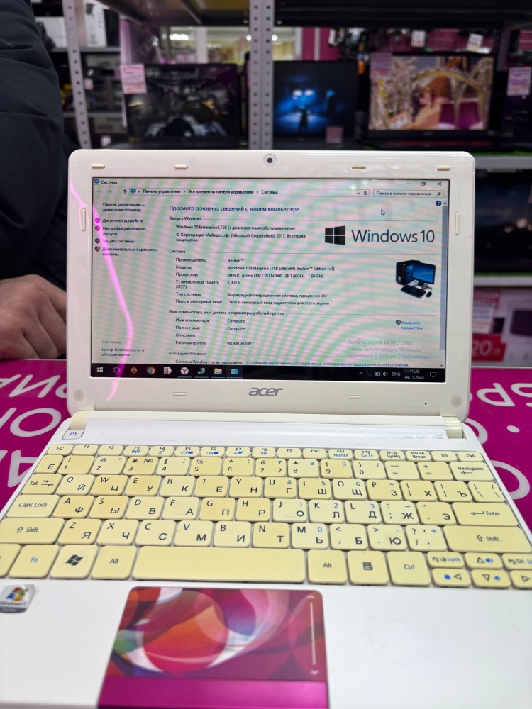 Нетбук Acer one aspire