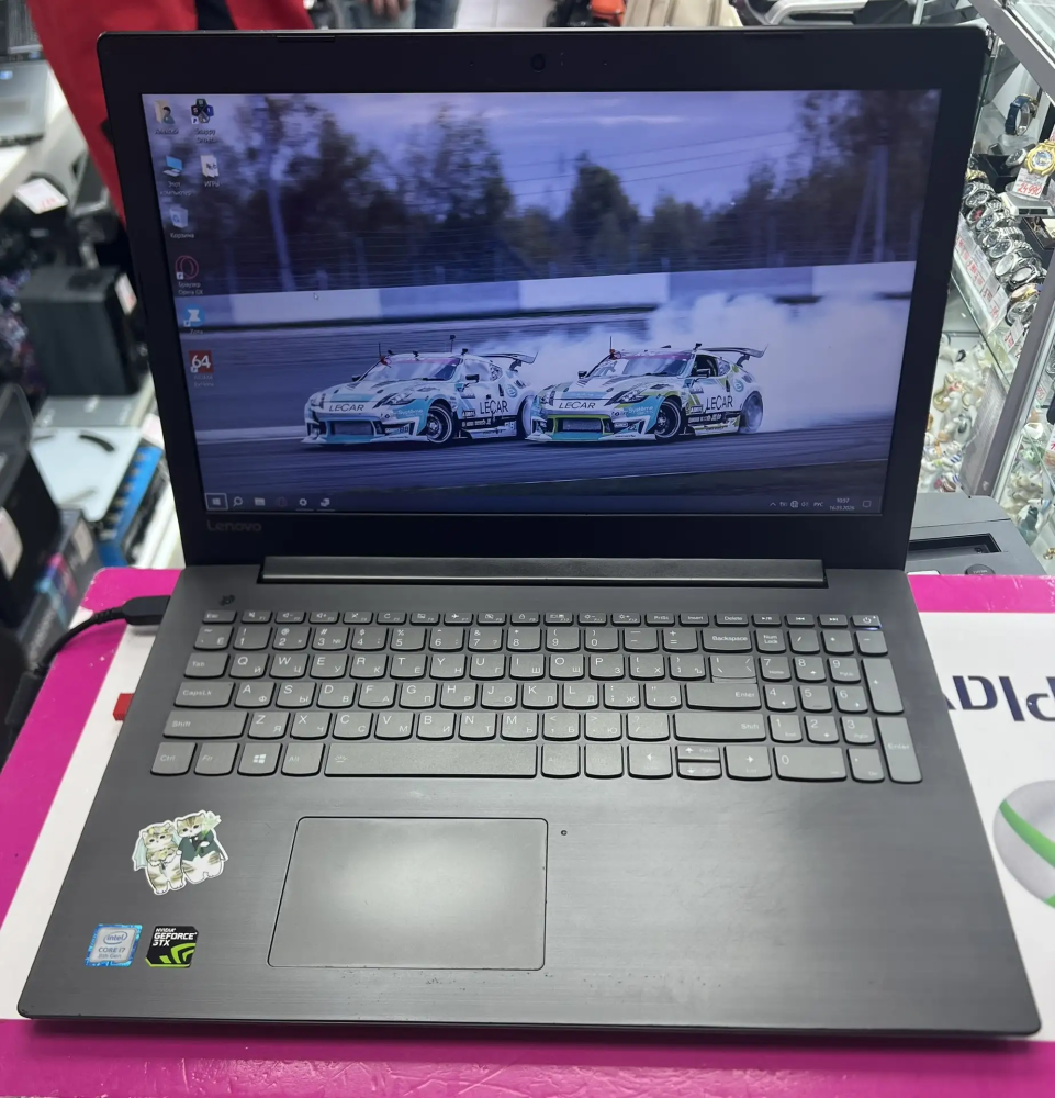 Ноутбук Lenovo i7-8th\8\240\GTX1050