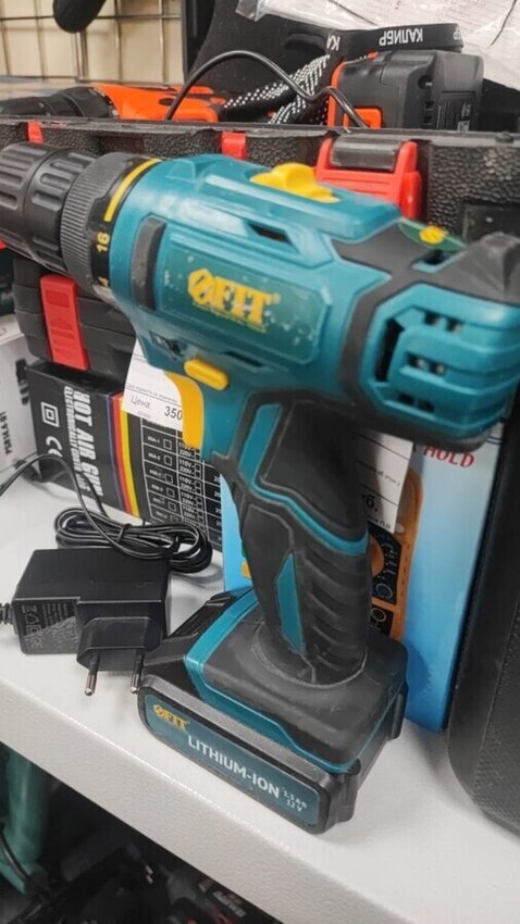 Шуруповерт FIT