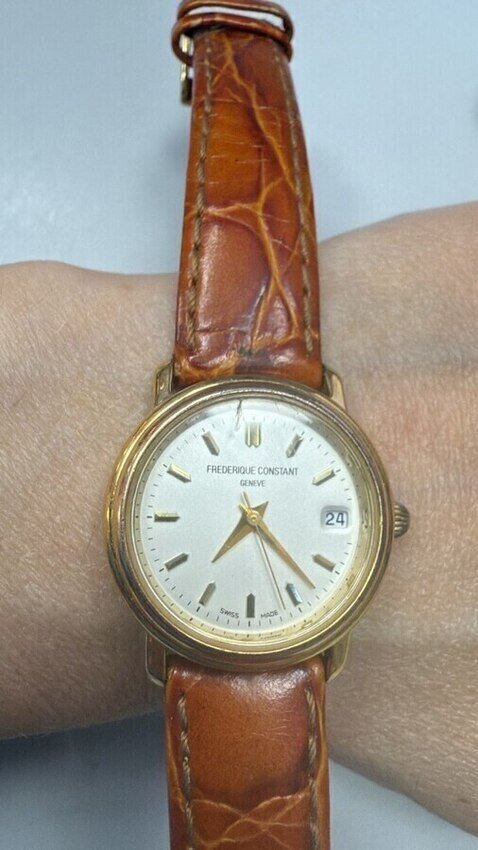 Часы FREDERIQE CONSTANT GENEVE