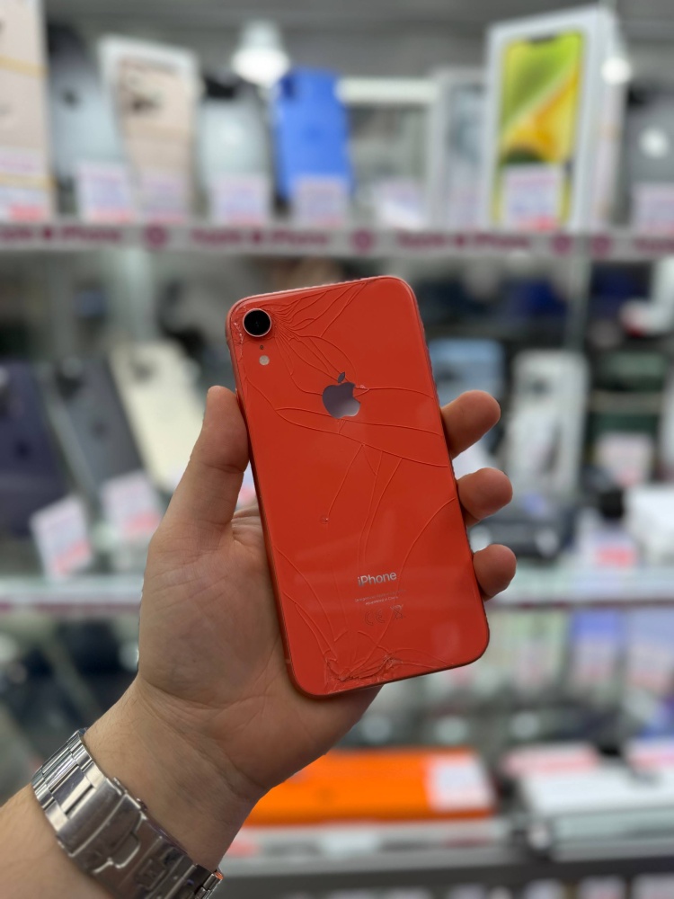 Смартфон iPhone XR 64 Gb 75%