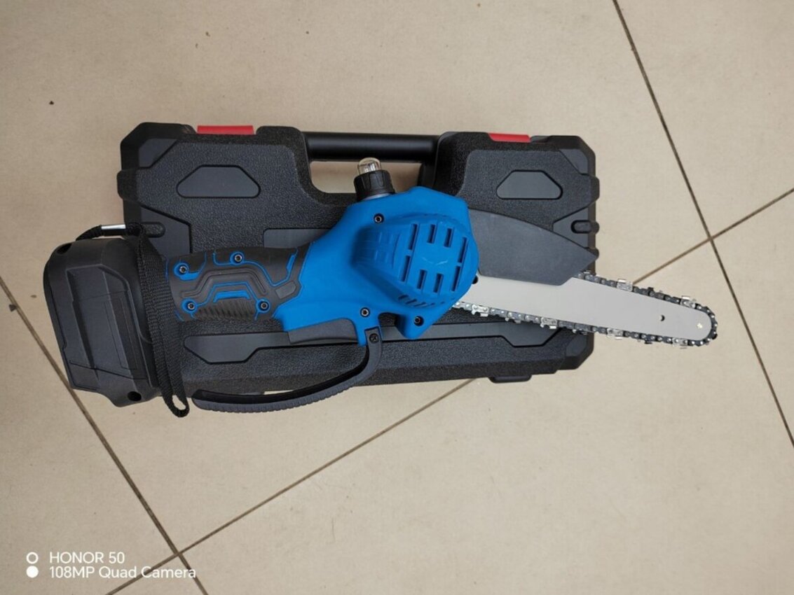 Цепная аккумуляторная пила