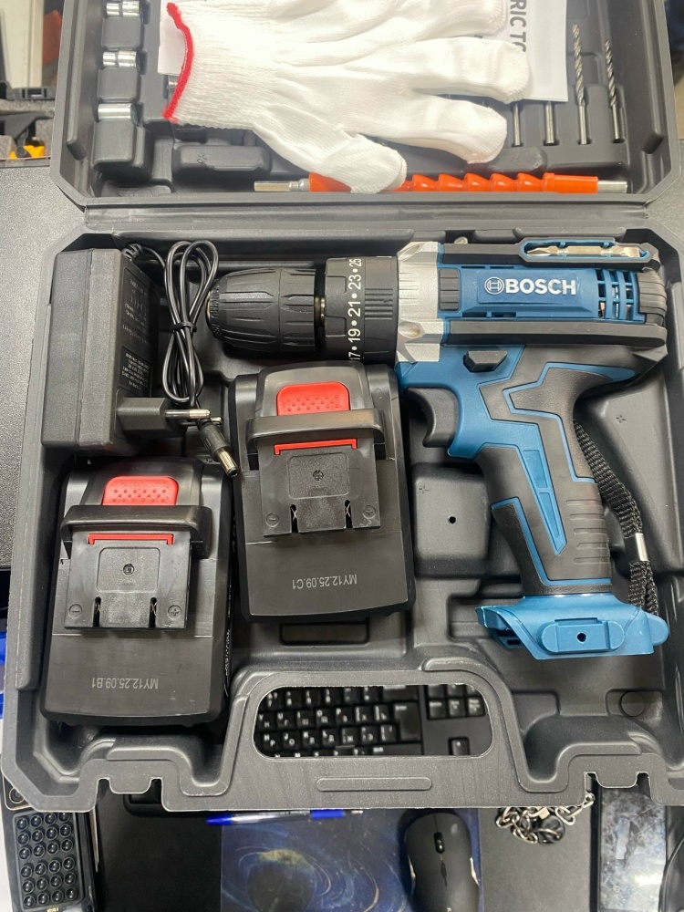 Шуруповерт BOSH