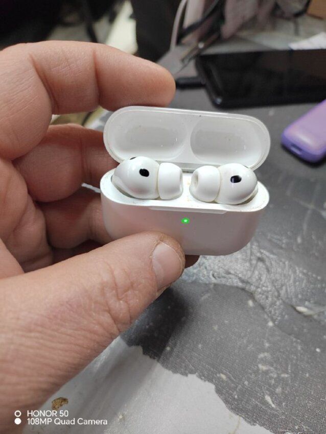 Наушники Airpods Pro 3