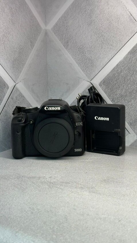Фотоаппарат Canon 500D