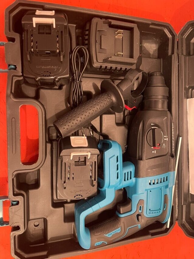 Перфоратор Makita сетевой