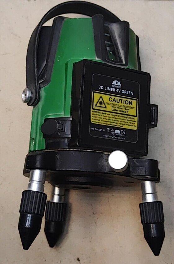 Лазерный уровень Ada Laser 2 4V