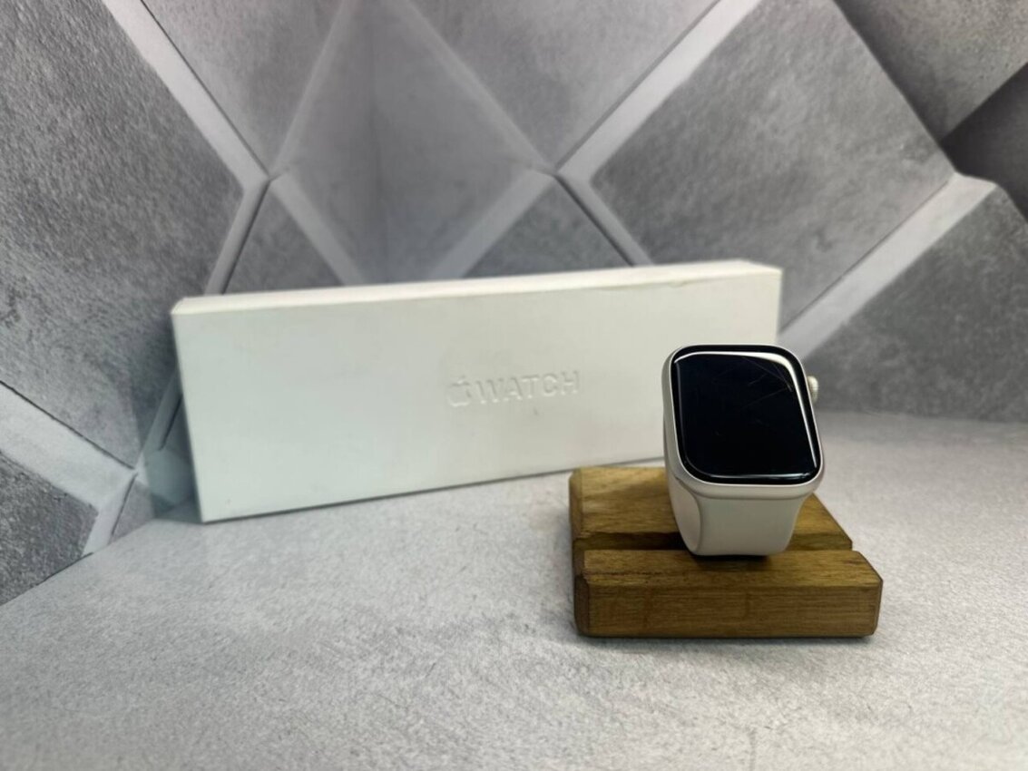 Часы Apple Watch Series 9 45mm