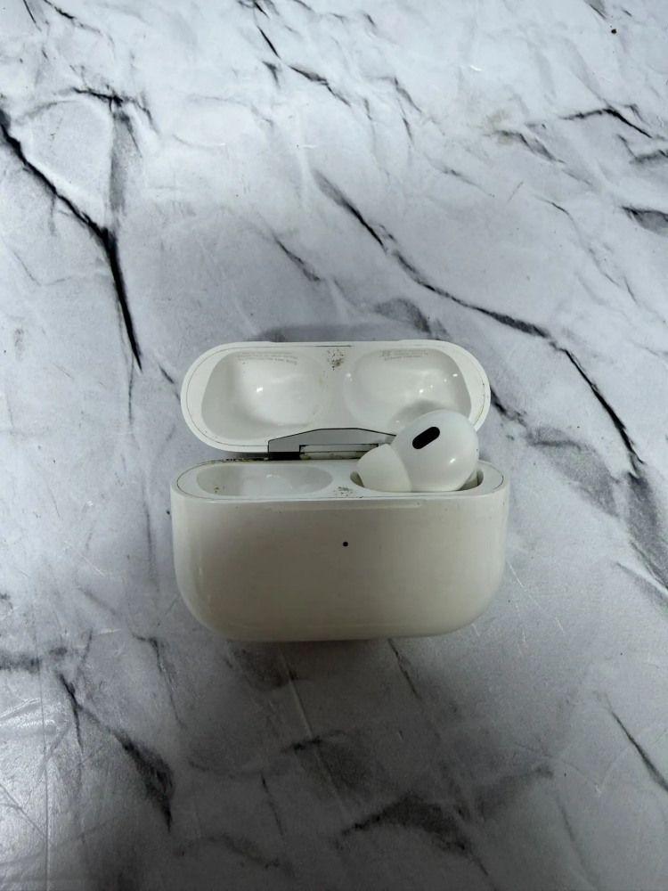 Наушники Airpods Pro LIGHNING БЕЗ ЛЕВОГО НАУШНИКА