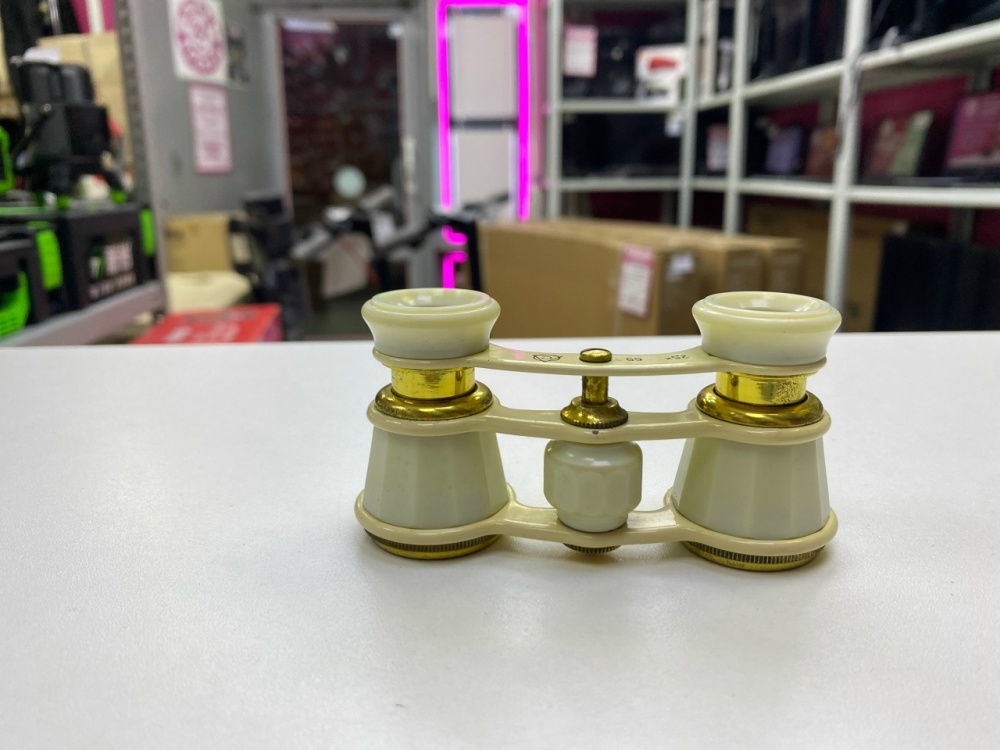 Бинокль Театральный