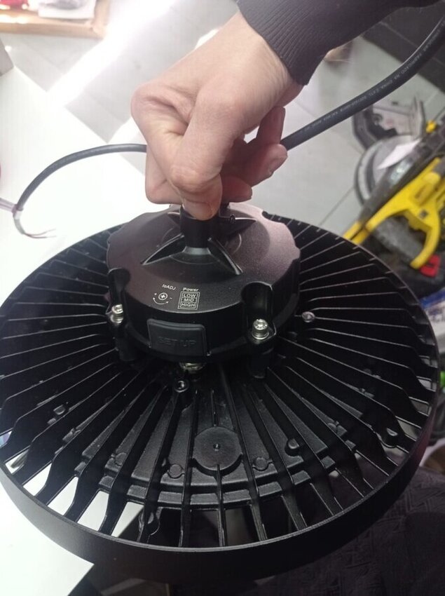 Светодиоднный прожектор