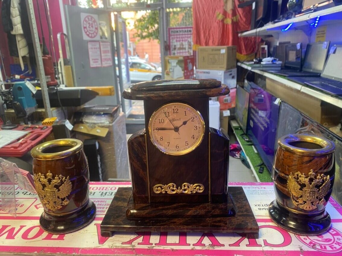 Часы настольные HERMLE с органайзерами