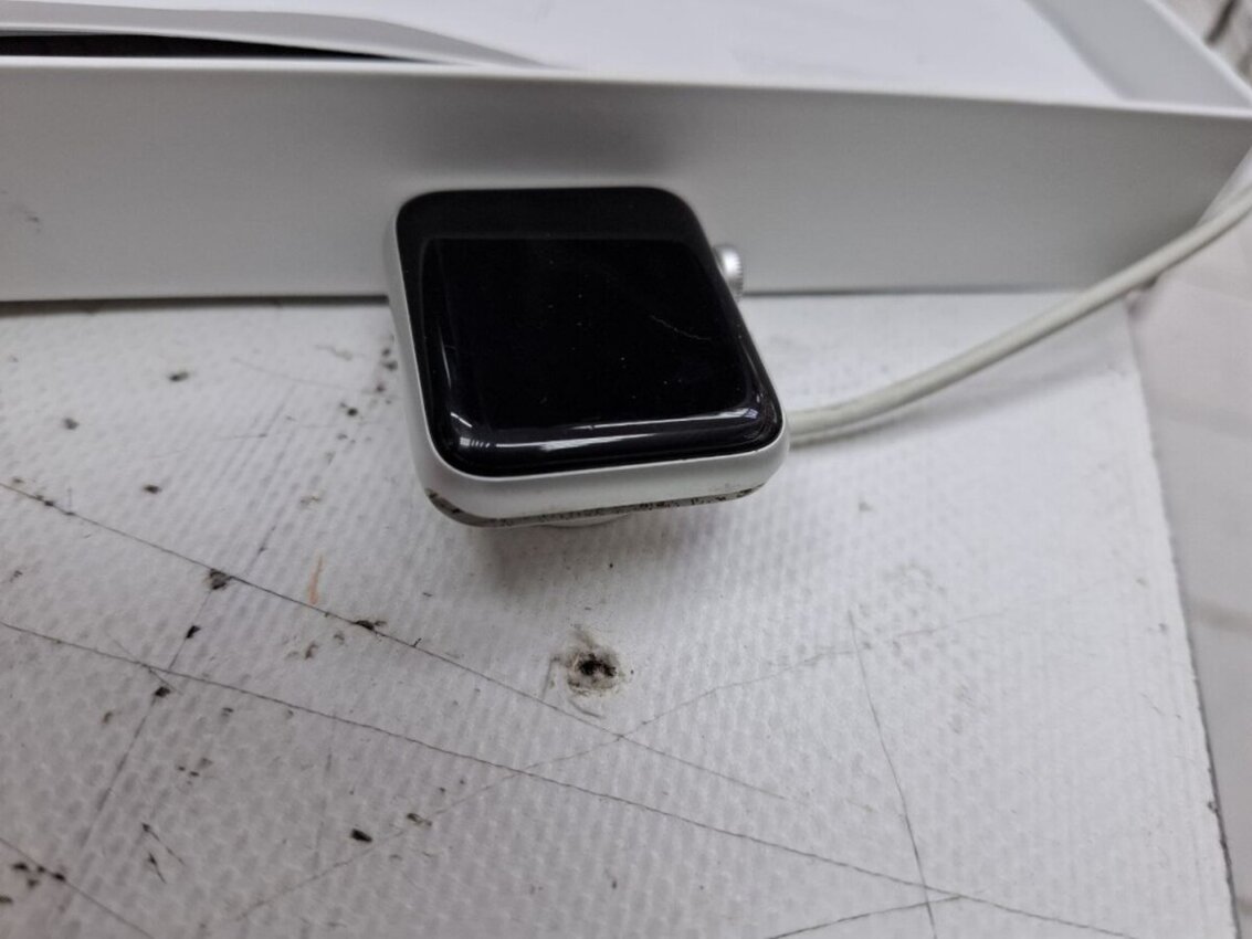 Часы Apple Watch 3 44mm