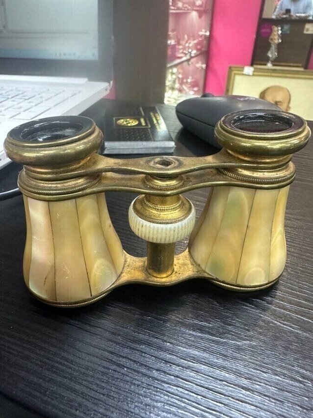 Бинокль театральный большой