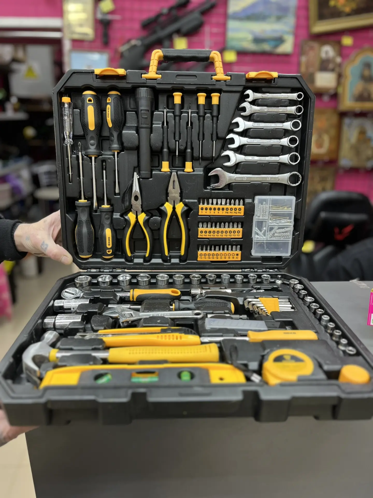 Набор инструментов Deko DKMT208