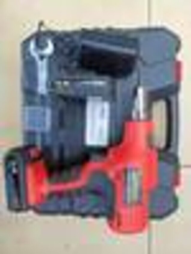 Заклепочник аккумуляторный Messer