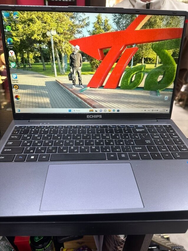 Ноубук Echips ОЗУ 8 Core i3