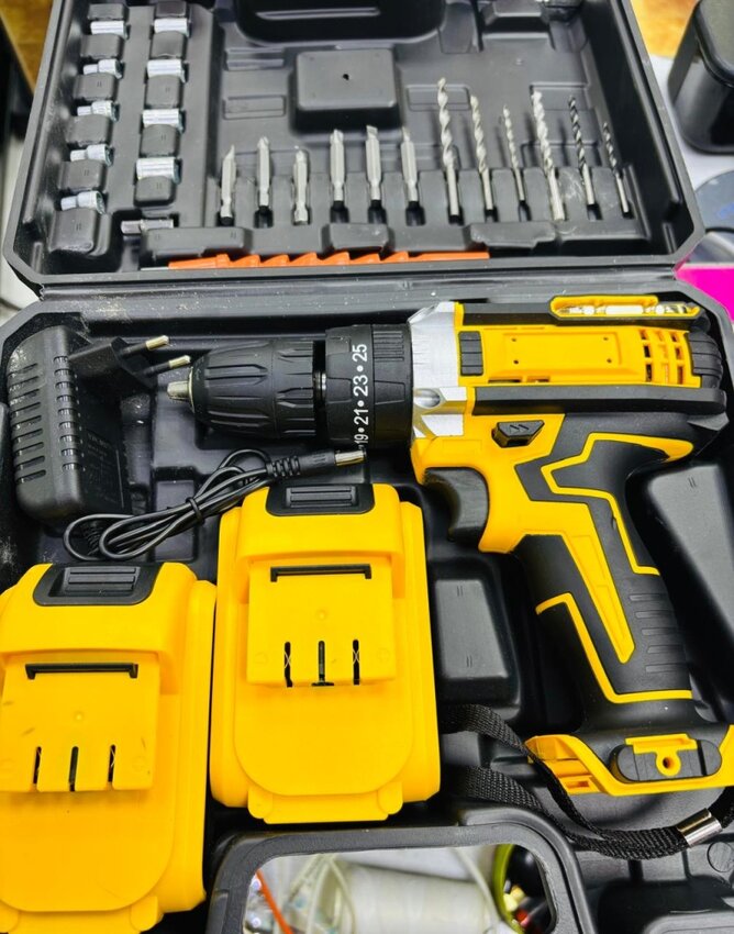 Шуруповерт КИТАЕЦ ударный